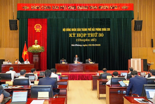 Hải Ph&ograve;ng c&oacute; th&ecirc;m 2 ph&oacute; chủ tịch UBND th&agrave;nh phố - Ảnh 1.