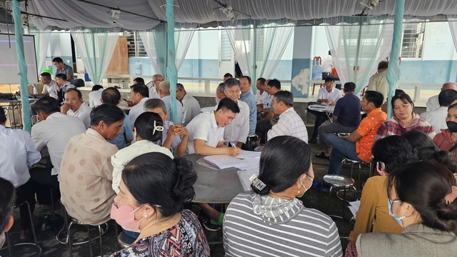 Tây Ninh: Người dân được tham vấn nâng cấp Quốc lộ 62 - “con đường đau khổ” - Ảnh 3.