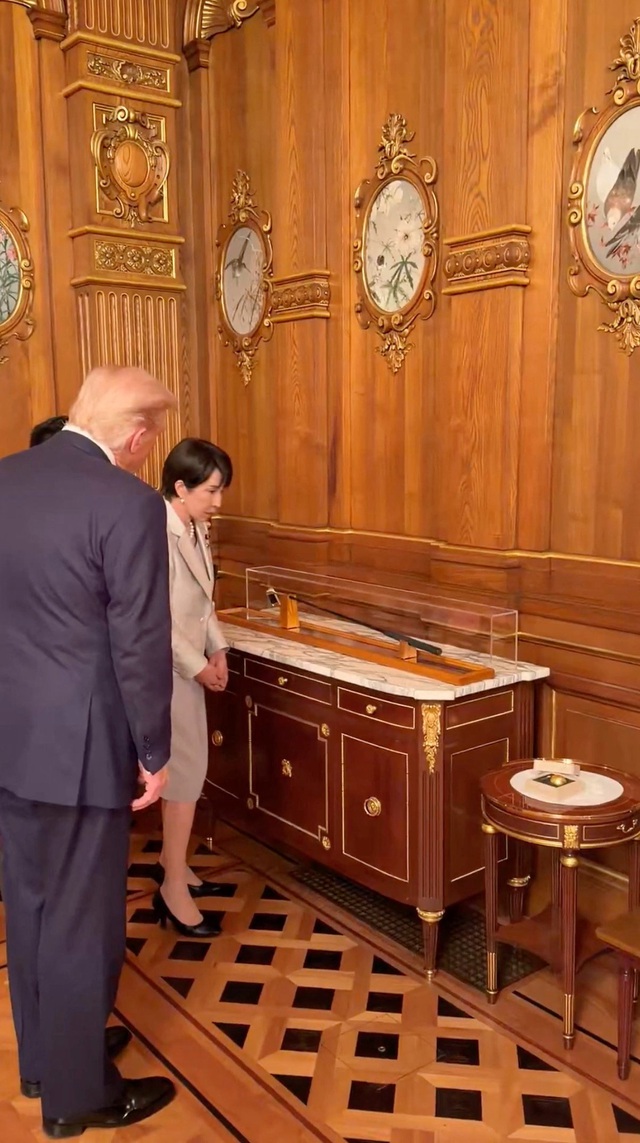 Thủ tướng Nhật Bản đề cử giải Nobel hòa bình cho Donald Trump - Ảnh 2. Thủ tướng Nhật Bản đề cử giải Nobel hòa bình cho Donald Trump - Ảnh 2.