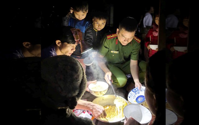 Thực hư thông tin cầu cứu trên mạng việc sạt lở núi, lấp làng ở Trà Leng- Ảnh 1. Thực hư thông tin cầu cứu trên mạng việc sạt lở núi, lấp làng ở Trà Leng- Ảnh 1.