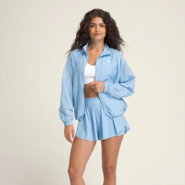 Thời trang thể thao: Linh hoạt trong mọi khoảnh khắc thường ngày - Ảnh 2.