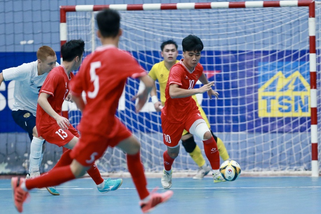 Sự cố nhạy cảm khi bốc thăm đội tuyển futsal Việt Nam ở giải Đ&ocirc;ng Nam &Aacute;: Sai Quốc kỳ- Ảnh 1.