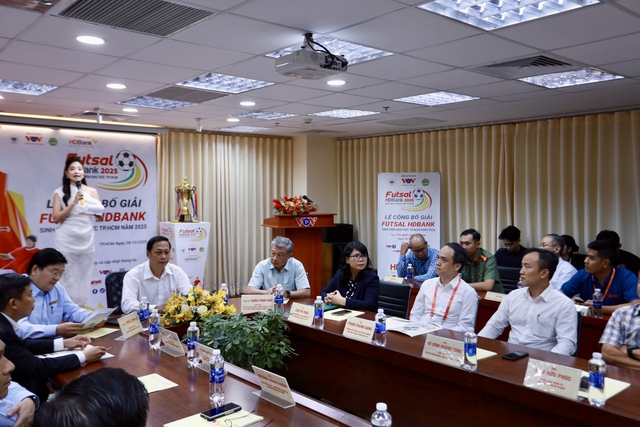 12 đội bóng tranh tài hấp dẫn tại giải futsal sinh viên TP.HCM 2025 - Ảnh 1.