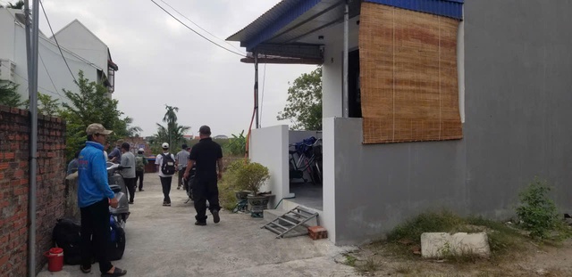 Thần đèn Hoàng Đình Bách di chuyển ngôi nhà xây nhầm ở Hải Phòng - Ảnh 1. Thần đèn Hoàng Đình Bách di chuyển ngôi nhà xây nhầm ở Hải Phòng - Ảnh 1.