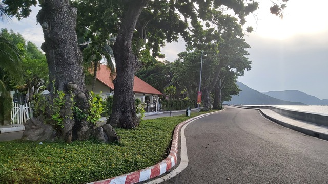 TP.HCM bố trí 21.600 tỉ đồng cho 76 dự án Côn Đảo phát triển kinh tế xã hội - Ảnh 2. TP.HCM bố trí 21.600 tỉ đồng cho 76 dự án Côn Đảo phát triển kinh tế xã hội - Ảnh 2.