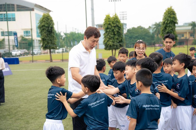 HD Hyundai Electric x K League đồng hành cùng thanh thiếu niên Việt Nam- Ảnh 3. HD Hyundai Electric x K League đồng hành cùng thanh thiếu niên Việt Nam- Ảnh 3.