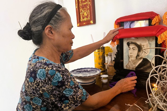 4 phi c&ocirc;ng tr&ecirc;n trực thăng vũ trang Mi-24 - Ảnh 4.