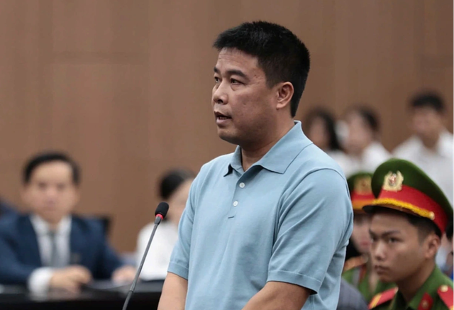 Thiếu tướng nộp lại 4 tỉ đồng nhận từ 'ông chủ' Tập đoàn Phúc Sơn- Ảnh 1.