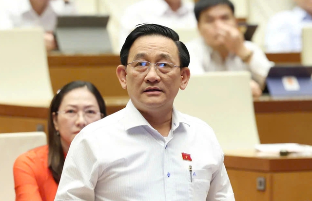 Đại biểu đề nghị tăng lương từ đầu năm 2026 để cán bộ yên tâm cống hiến- Ảnh 1.