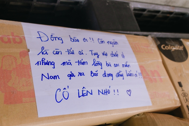 MTTQ TP.HCM tiếp nhận tiền cứu trợ - Ảnh 2.