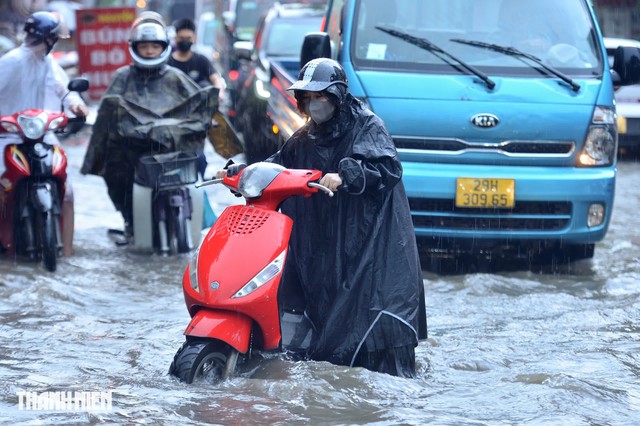 Chống ngập ở H&agrave; Nội - Kỳ 3: Giải ph&aacute;p trước mắt v&agrave; tầm nh&igrave;n thi&ecirc;n ni&ecirc;n kỷ - Ảnh 1.