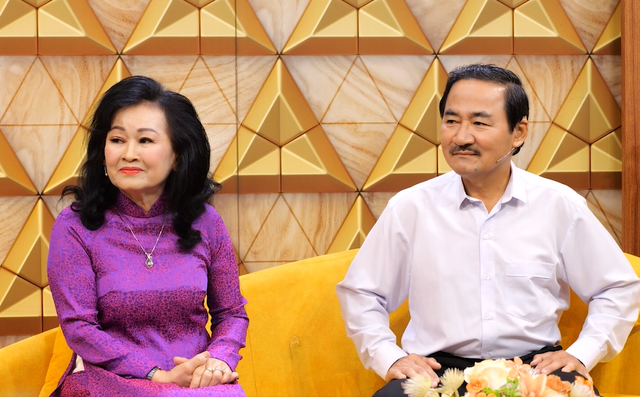 Lấy vợ hơn 5 tuổi, người đàn ông bật mí bí quyết giữ lửa hôn nhân  - Ảnh 2.