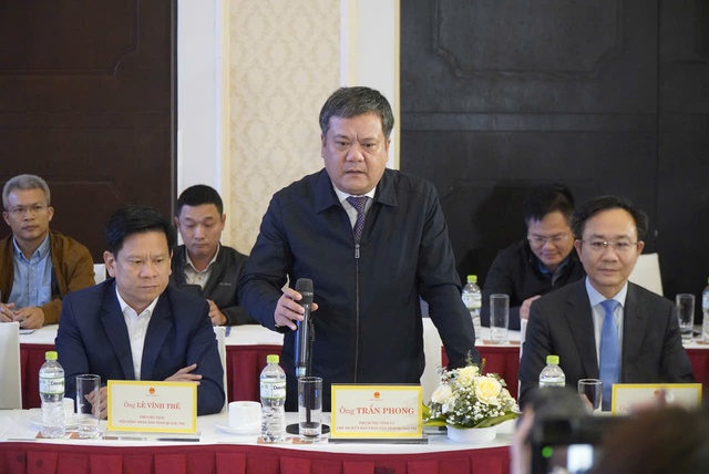 ‘Tập đoàn VNPT sẵn sàng cho Quảng Trị thuê máy, phần mềm, đào tạo để gỡ 'khó' hành chính công’- Ảnh 3. ‘Tập đoàn VNPT sẵn sàng cho Quảng Trị thuê máy, phần mềm, đào tạo để gỡ 'khó' hành chính công’- Ảnh 3.