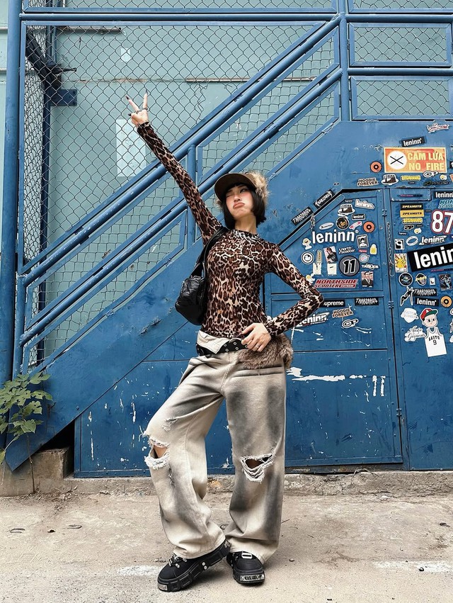 Vẻ đẹp hoang dã, đậm cá tính với họa tiết da báo- Ảnh 5.