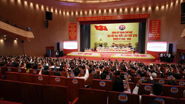Ông Nguyễn Văn Phương giữ chức Bí thư T…