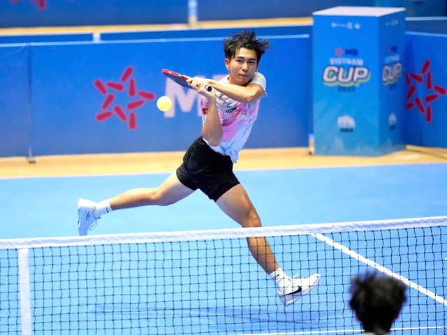 Trương Vinh Hiển ngược d&ograve;ng đ&aacute;nh bại L&yacute; Ho&agrave;ng Nam: Nổ ra tranh c&atilde;i gay gắt!- Ảnh 7.