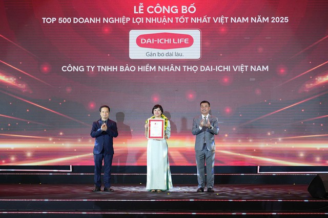 Dai-ichi Life Việt Nam vinh dự nhận 'Top 500 Doanh nghiệp Lợi nhuận tốt nhất Việt Nam' - Ảnh 1.
