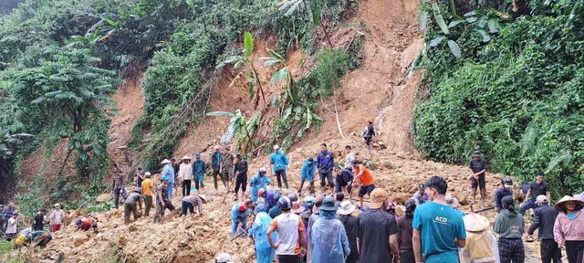 中央部は継続的に洪水に見舞われ、土砂崩れの危険が潜んでいる - 写真3。