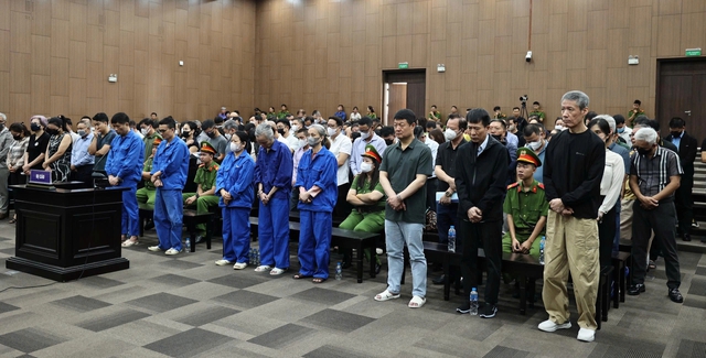 Đến King Club 'chỉ chơi cho vui', người đ&agrave;n &ocirc;ng thua bạc hơn 34 tỉ đồng- Ảnh 2.