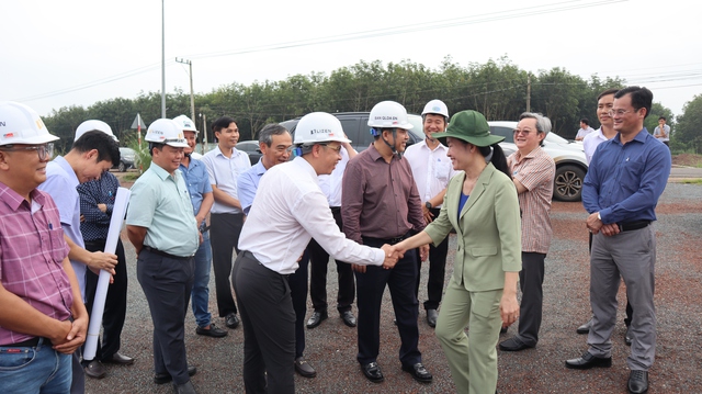 Phấn đấu đưa dự án cao tốc Gia Nghĩa - Chơn Thành về đích đúng kế hoạch - Ảnh 3.