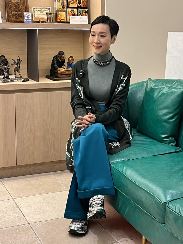 Nữ ca sĩ qua đời ở tuổi 59 vì bệnh lupus ban đỏ- Ảnh 1.