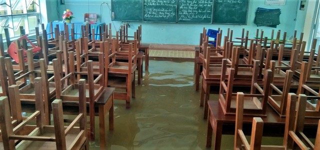 Gia Lai: Ngập lụt phía hạ lưu sông Kôn, nhiều trường học phải đóng cửa - Ảnh 2.