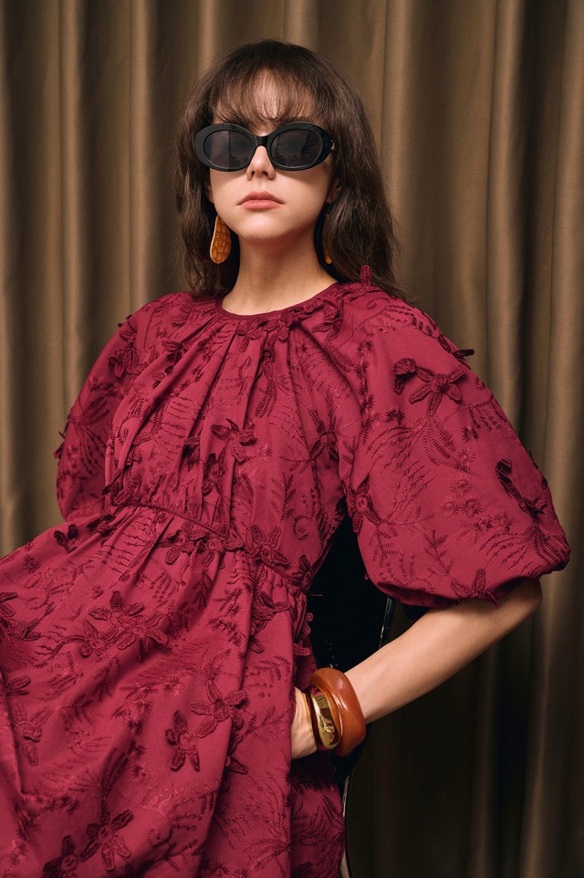 5 chiếc váy dáng dài sang trọng, diện đi làm đi tiệc đều đẹp- Ảnh 1.