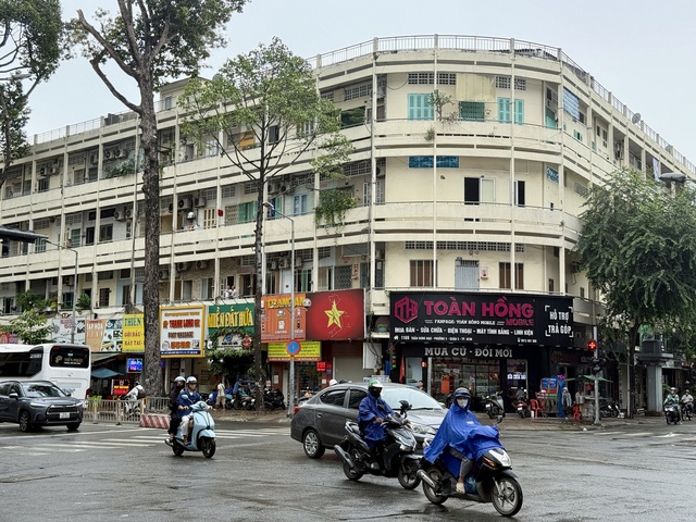 TP.HCM sắp đón đợt triều cường lớn: Có khả năng vượt báo động 3 - Ảnh 3.