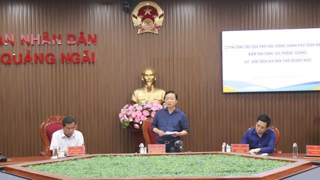 Phó thủ tướng Trần Hồng Hà: Quảng Ngãi phải tính toán đầu tư hạ tầng xương sống- Ảnh 1. Phó thủ tướng Trần Hồng Hà: Quảng Ngãi phải tính toán đầu tư hạ tầng xương sống- Ảnh 1.