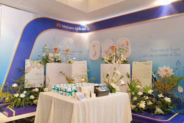 'Nhã' của Vietnam Airlines: Mùi hương độc bản, tham vọng 'thả neo' vào ký ức hành khách- Ảnh 5. 'Nhã' của Vietnam Airlines: Mùi hương độc bản, tham vọng 'thả neo' vào ký ức hành khách- Ảnh 5.