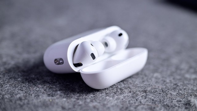 Người dùng AirPods Pro 3 phàn nàn về âm thanh lạ khi bật ANC và Transparency - Ảnh 1. Người dùng AirPods Pro 3 phàn nàn về âm thanh lạ khi bật ANC và Transparency - Ảnh 1.