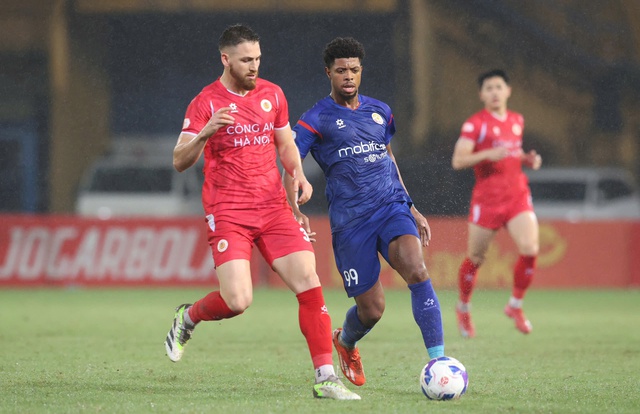 V-League 'ngủ đ&ocirc;ng' 3 th&aacute;ng nhường chỗ U.23 Việt Nam: Cầu thủ c&oacute;... hụt hơi?  - Ảnh 1.