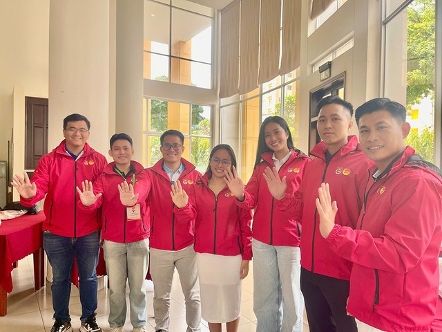 200 đại biểu thanh niên Việt Nam tham gia 'Hành trình đỏ' tại Trung Quốc- Ảnh 1.