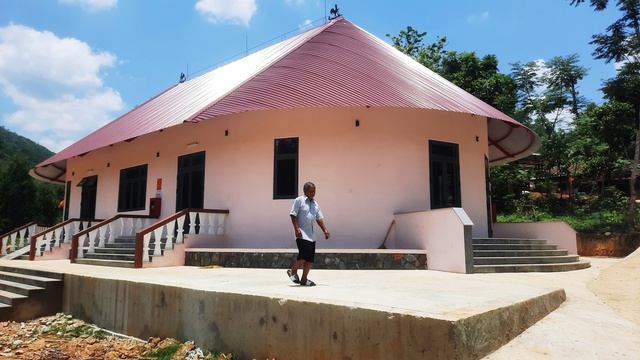 Những ân nhân thầm lặng của làng Cơ Tu ở Đà Nẵng: Hiến đất vì cộng đồng - Ảnh 2. Những ân nhân thầm lặng của làng Cơ Tu ở Đà Nẵng: Hiến đất vì cộng đồng - Ảnh 2.