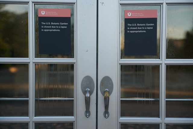 Dự luật ngân sách bị bác lần 4, chính phủ Mỹ đóng cửa đến tuần sau- Ảnh 2.