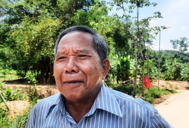 Những ân nhân thầm lặng của làng Cơ Tu ở Đà Nẵng: Hiến đất vì cộng đồng - Ảnh 3. Những ân nhân thầm lặng của làng Cơ Tu ở Đà Nẵng: Hiến đất vì cộng đồng - Ảnh 3.