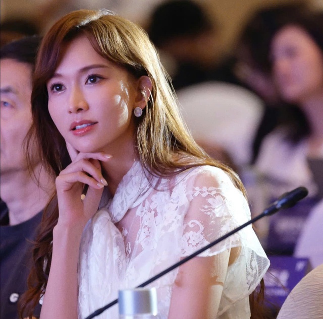 Tuổi 51 của 'người đẹp số 1 Đài Loan' Lâm Chí Linh - Ảnh 3.