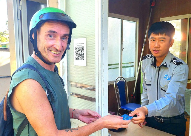 Du khách đến bán đảo Sơn Trà tăng mạnh sau 3 năm đóng cửa vì sạt lở - Ảnh 3. Du khách đến bán đảo Sơn Trà tăng mạnh sau 3 năm đóng cửa vì sạt lở - Ảnh 3.