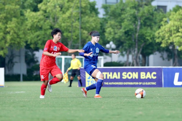 Huỳnh Như tỏa s&aacute;ng, TP.HCM I vững ng&ocirc;i đầu giải v&ocirc; địch quốc gia- Ảnh 1.