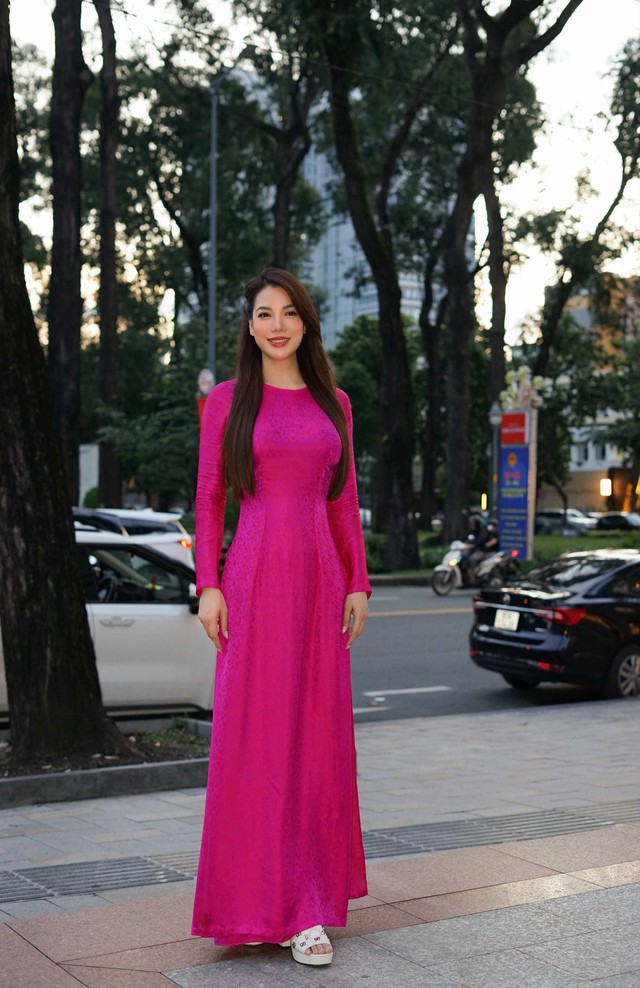 Trương Ngọc &Aacute;nh trẻ trung, quyến rũ ở tuổi U.50- Ảnh 2.