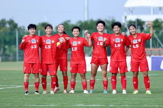 Huỳnh Như tỏa s&aacute;ng, TP.HCM I vững ng&ocirc;i đầu giải v&ocirc; địch quốc gia- Ảnh 2.