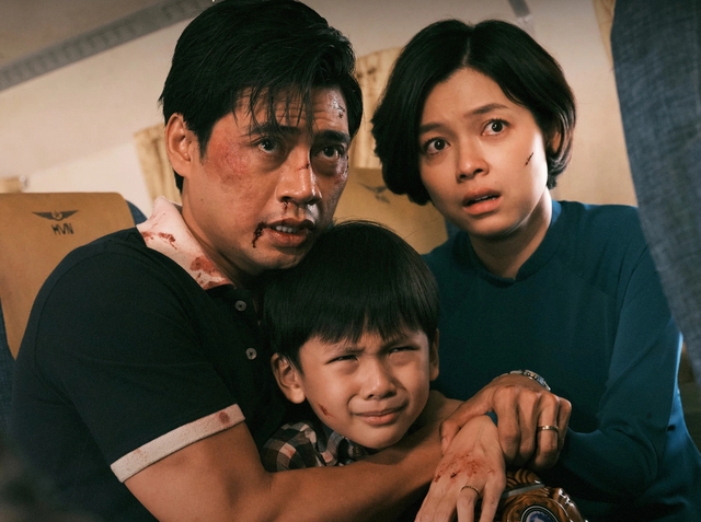 Lợi Trần phim 'Tử chiến tr&ecirc;n kh&ocirc;ng': 7 năm đ&oacute;ng quần ch&uacute;ng, nhiều lần muốn bỏ nghề  - Ảnh 2.