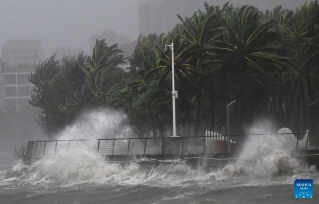 B&atilde;o Matmo đổ bộ Trung Quốc, h&agrave;ng trăm ng&agrave;n người sơ t&aacute;n- Ảnh 1.