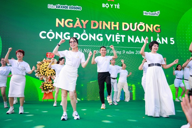 Herbalife Việt Nam đồng hành cùng 'Ngày Dinh dưỡng cộng đồng Việt Nam' lần 5- Ảnh 2. Herbalife Việt Nam đồng hành cùng 'Ngày Dinh dưỡng cộng đồng Việt Nam' lần 5- Ảnh 2.