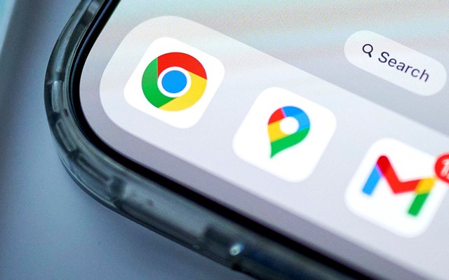 Người dùng iPhone tố Chrome 'ngốn pin' không thương tiếc - Ảnh 1.