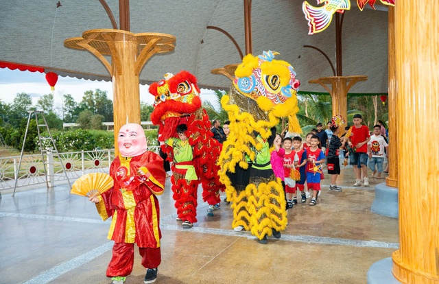 Quỹ Khởi sự từ tâm viết tiếp ‘Chuyện trăng non’ mùa 3 cho trẻ em yếu thế - Ảnh 1.