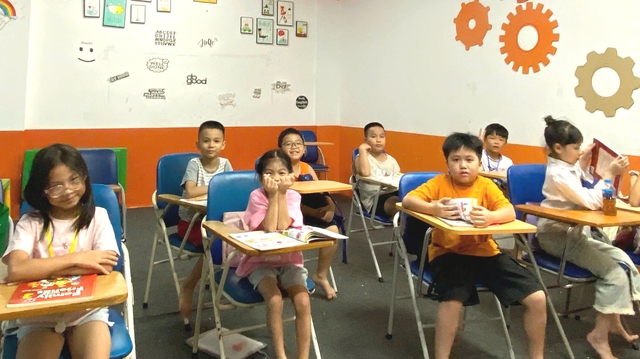 Xuất khẩu hàng hóa suy giảm , CPI bật tăng trong tháng 9 năm 2025 - Ảnh 2.