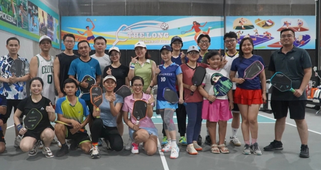 Kiếm h&agrave;ng chục triệu đồng mỗi th&aacute;ng với dịch vụ cho thu&ecirc; trang phục chơi pickleball - Ảnh 3.