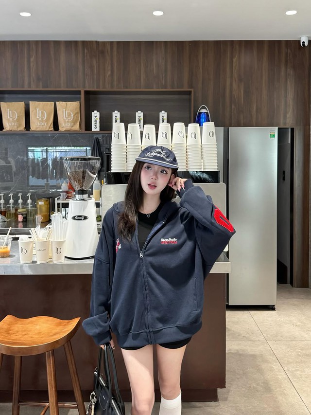 Thoải mái, thời thượng với áo hoodie - Ảnh 6.