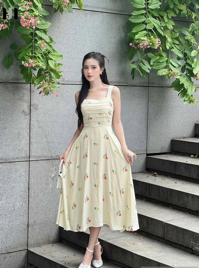 Đầm hoa là bản hòa ca của sự nữ tính và lãng mạn - Ảnh 7.